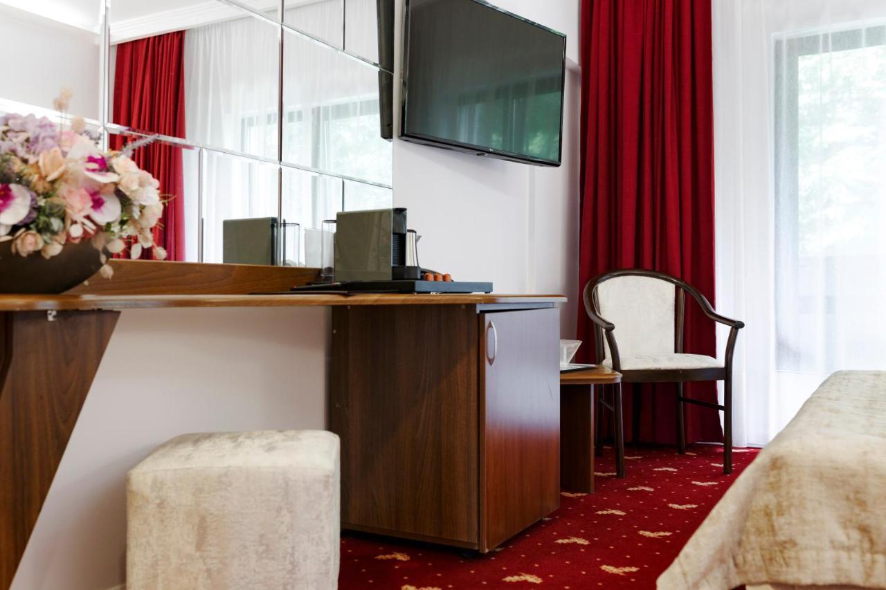 Manor Ski Hotel เปรดัล ภายนอก รูปภาพ